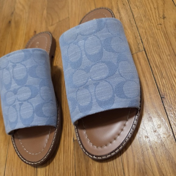 Coach Womens Hazel Casual Summer Sandal Signature Chambray Cornflower Size 6 - Picture 3 of 12